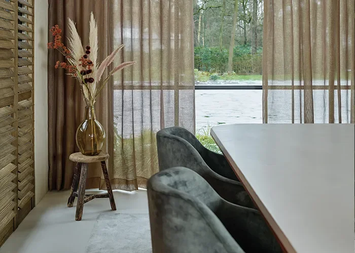 gordijnen_vitrages_sfeer700_1 gordijnen_vitrages_sfeer700_1